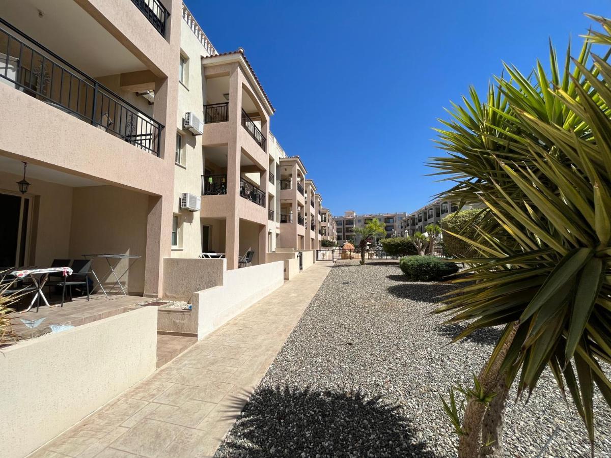 Paphos Royal Seacrest Residence מראה חיצוני תמונה