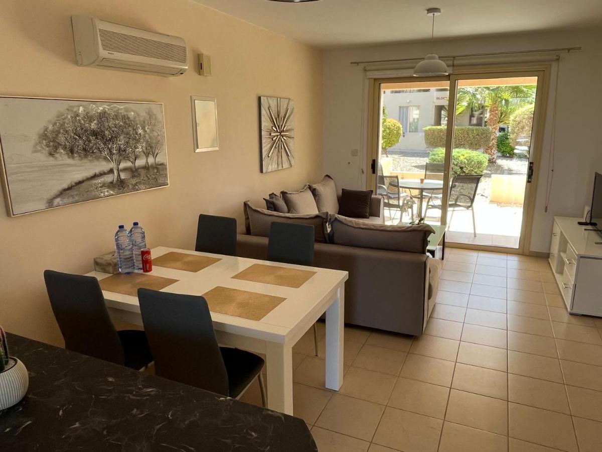 Paphos Royal Seacrest Residence מראה חיצוני תמונה