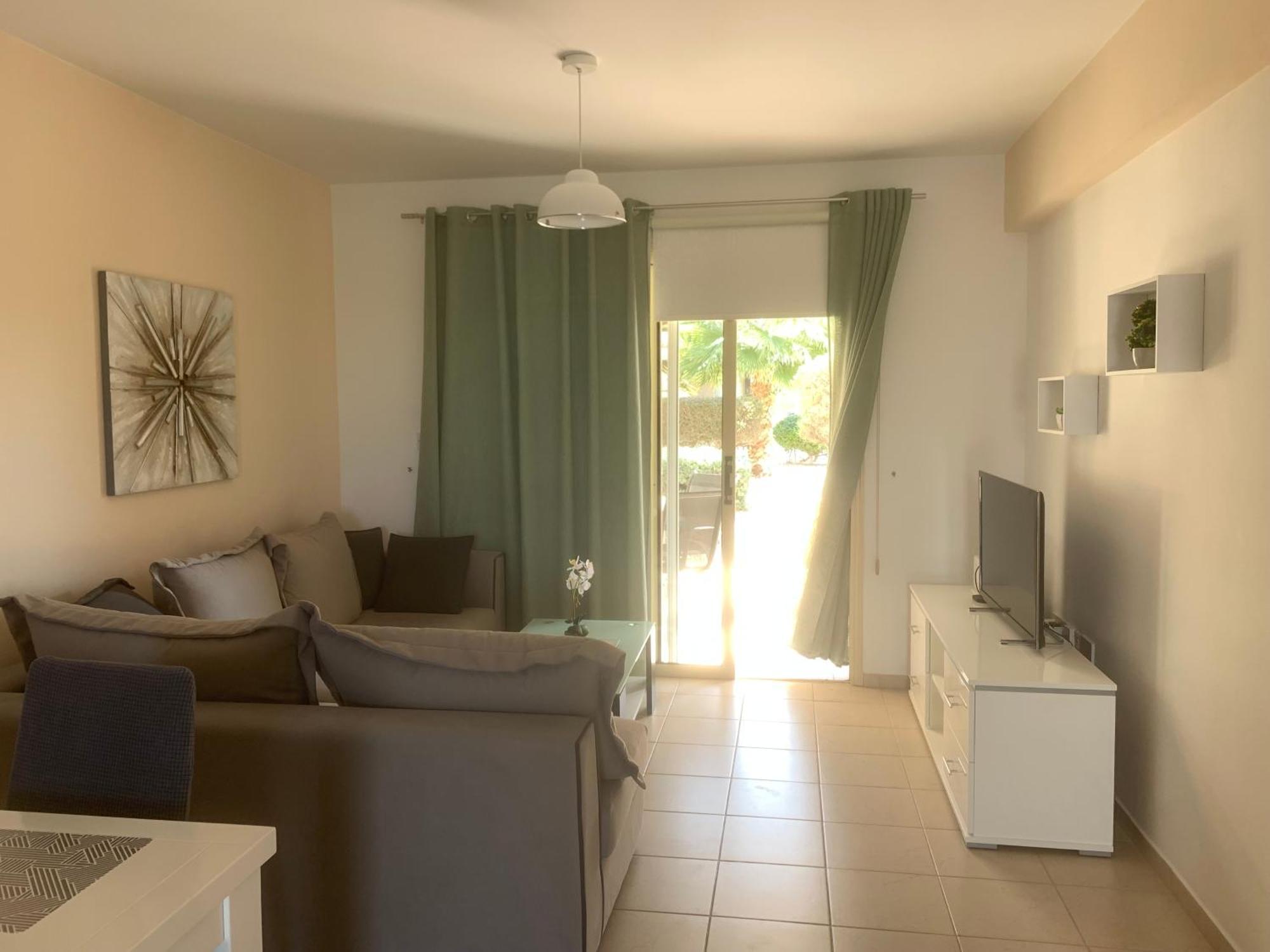 Paphos Royal Seacrest Residence מראה חיצוני תמונה