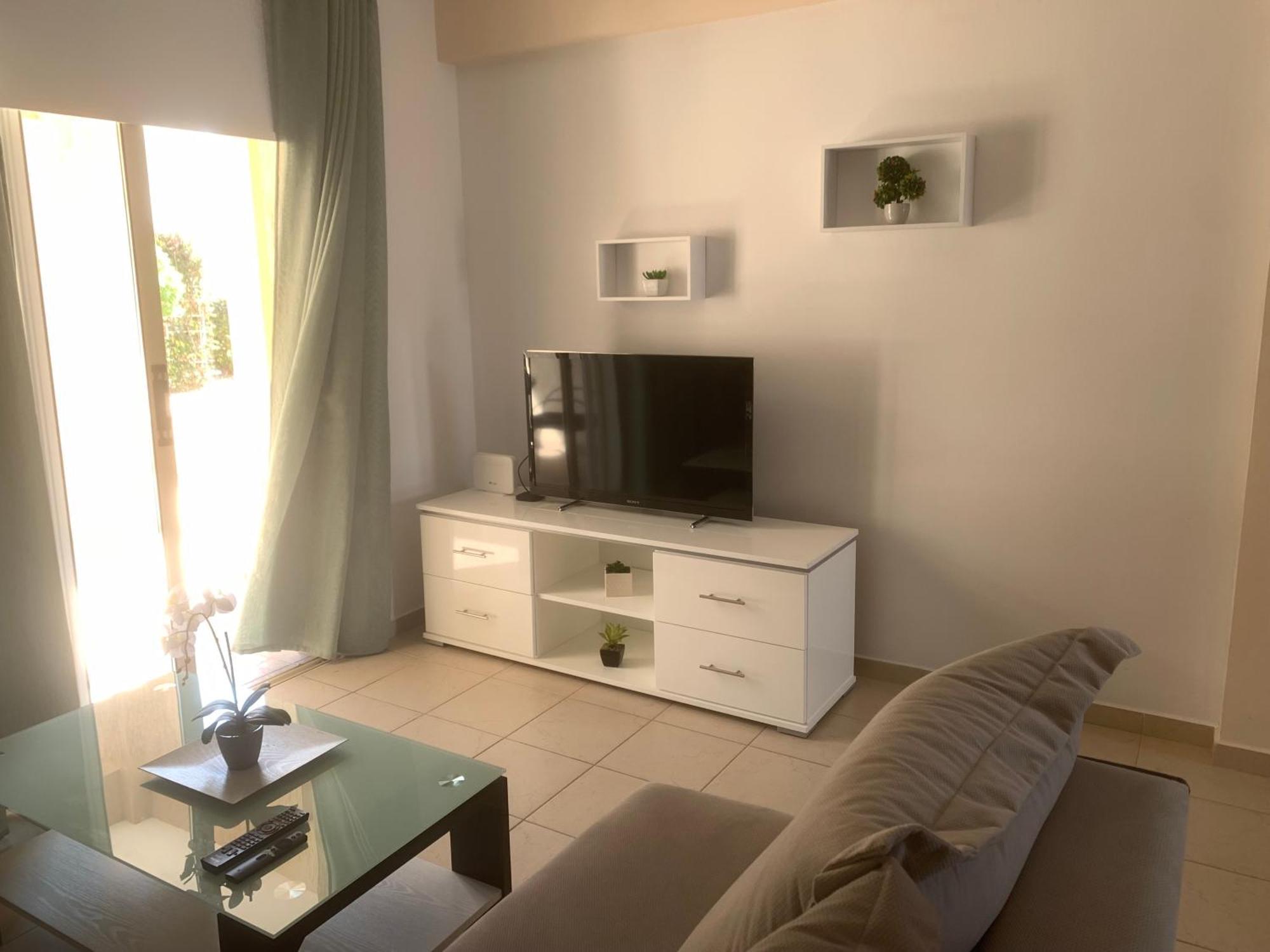Paphos Royal Seacrest Residence מראה חיצוני תמונה